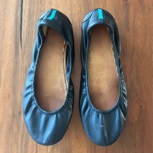Tieks black leather Sz8